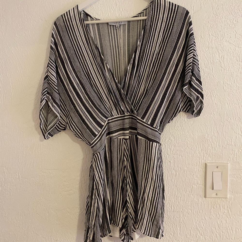 Palmetto Moon Favlux Grey striped romper
